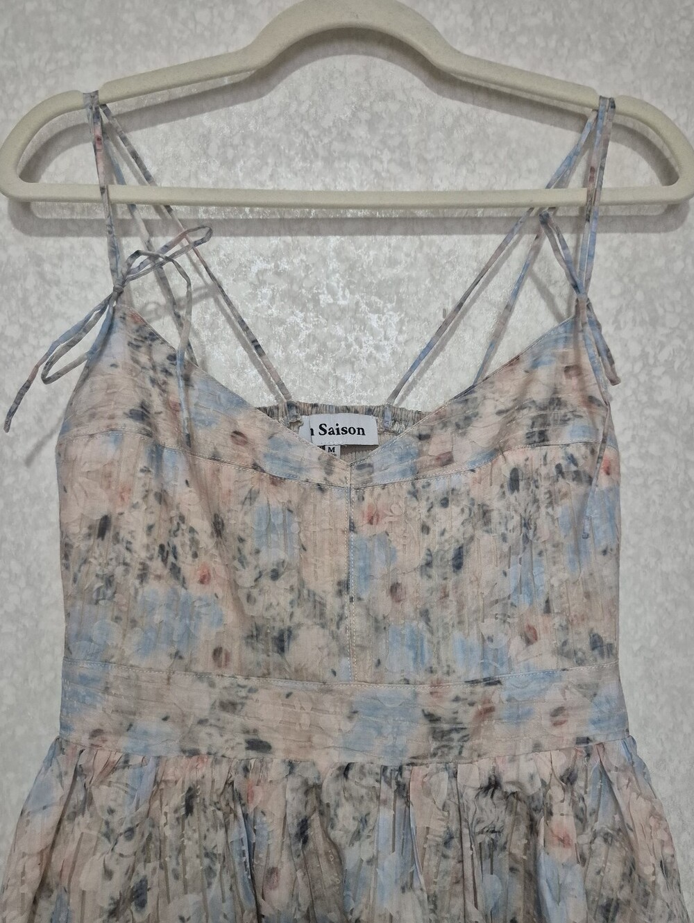 En Saison Pastel Floral Tie-Shoulder Maxi Dress in Blue and Blush..Size:M - Picture 7 of 14